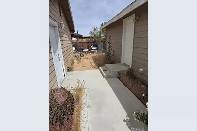 57963 Campanula, Yucca Valley, CA 92284 - Photo 7