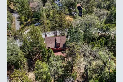 1140 Evergreen Lane, Lake Arrowhead, CA 92352 - Photo 7