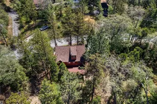 1140 Evergreen Ln, Lake Arrowhead, CA 92352 - Photo 7