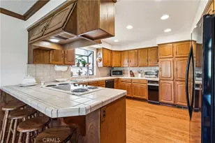 524 Golf Course Rd, Lake Arrowhead, CA 92352 - Photo 15