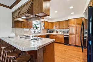 524 Golf Course Rd, Lake Arrowhead, CA 92352 - Photo 15