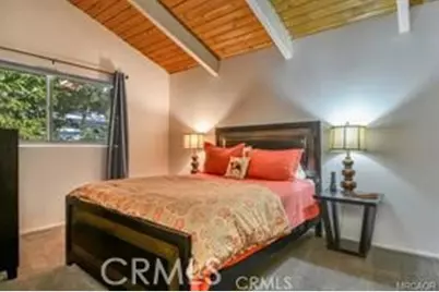 401 Grass Valley, Lake Arrowhead, CA 92352 - Photo 11