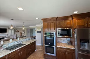2710 Olympia Dr, Carlsbad, CA 92010 - Photo 29