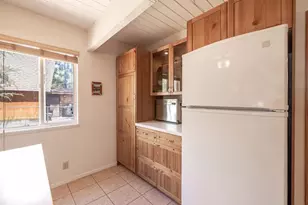 525 Kern, Sugarloaf, CA 92386 - Photo 13