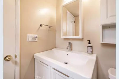 525 Kern, Sugarloaf, CA 92386 - Photo 23