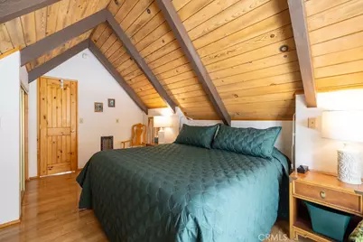 525 Kern, Sugarloaf, CA 92386 - Photo 17