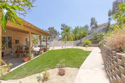 27707 Blue Mesa, Corona, CA 92883 - Photo 29