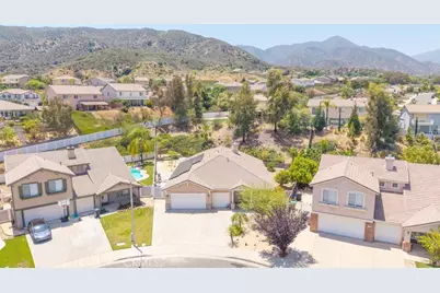 27707 Blue Mesa, Corona, CA 92883 - Photo 35