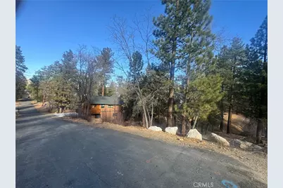 899 Kern Avenue, Sugarloaf, CA 92386 - Photo 7