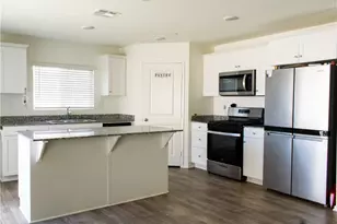 30764 Malibu, Winchester, CA 92596 - Photo 5