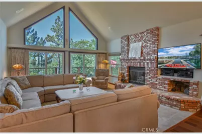 28710 Bryce, Lake Arrowhead, CA 92352 - Photo 3