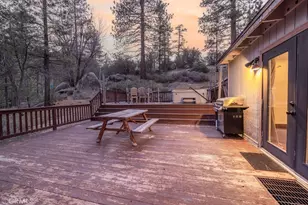 39075 Rim Of The World, Fawnskin, CA 92333 - Photo 9