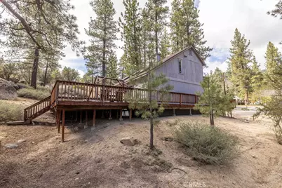 39075 Rim Of The World, Fawnskin, CA 92333 - Photo 19