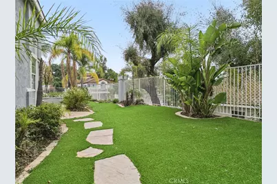 901 Clearwood Avenue, Riverside, CA 92506 - Photo 25