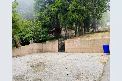 23798 Springwater Road, Crestline, CA 92325 - Photo 7