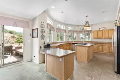 47112 Woodcliff Drive, Banning, CA 92220 - Photo 17