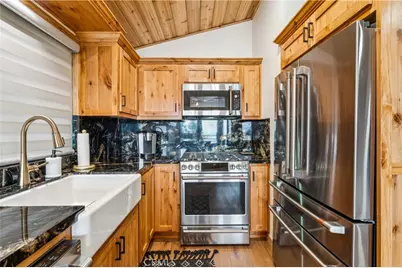590 Arrowhead Villa, Lake Arrowhead, CA 92352 - Photo 7