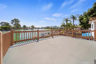 1561 Chalgrove Drive, Corona, CA 92882 - Photo 19