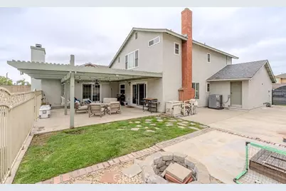 13469 Saratoga, Chino, CA 91710 - Photo 15