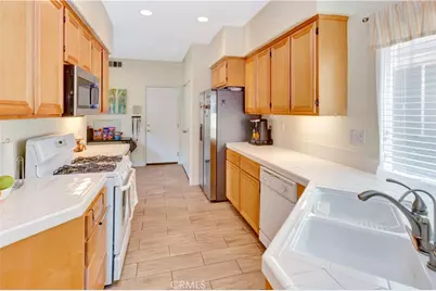 2977 Watermount, Riverside, CA 92501 - Photo 11