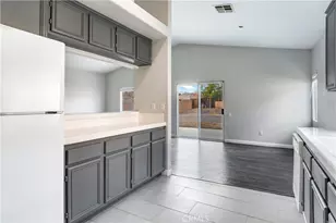 1709 Double Eagle Ave, Beaumont, CA 92223 - Photo 9