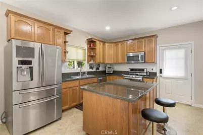 10755 Geronimo, Bloomington, CA 92316 - Photo 9