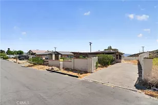22580 Parkmead, Palm Springs, CA 92262 - Photo 5