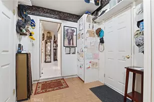 933 La Salle Cir, Corona, CA 92879 - Photo 35