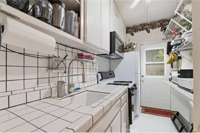 933 La Salle Circle, Corona, CA 92879 - Photo 33