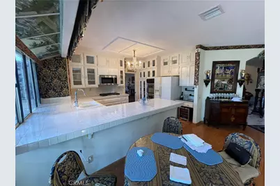 933 La Salle Circle, Corona, CA 92879 - Photo 23