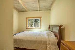 39961 Lakeview Dr, Big Bear Lake, CA 92315 - Photo 21
