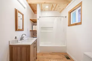 39961 Lakeview Dr, Big Bear Lake, CA 92315 - Photo 15