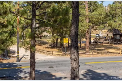 39961 Lakeview Drive, Big Bear Lake, CA 92315 - Photo 5