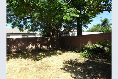 724 N Dallas Avenue, San Bernardino, CA 92410 - Photo 29