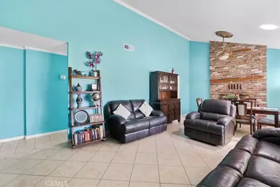 395 S Tamarisk Ave, Rialto, CA 92376 - Photo 5