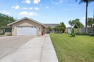 395 S Tamarisk Ave, Rialto, CA 92376 - Photo 1