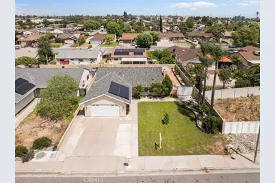 395 S Tamarisk Ave, Rialto, CA 92376 - Photo 31