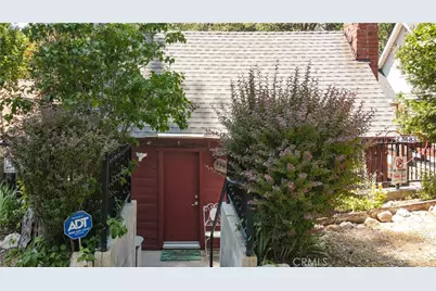 23683 Manzanita, Crestline, CA 92325 - Photo 3