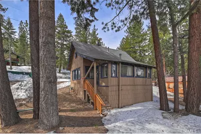 1118 Clubview Avenue, Big Bear Lake, CA 92315 - Photo 3