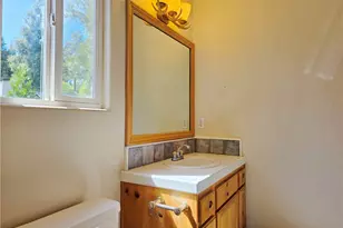 358 Maple Dr, Lake Arrowhead, CA 92352 - Photo 25