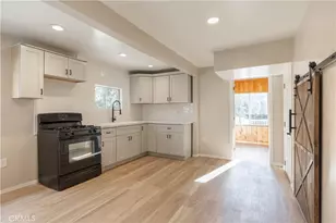 40265 Mahanoy Ln, Big Bear Lake, CA 92315 - Photo 9