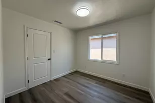 409 N 6th St, Montebello, CA 90640 - Photo 13
