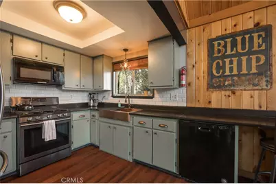 164 Birchwood Drive, Lake Arrowhead, CA 92352 - Photo 11