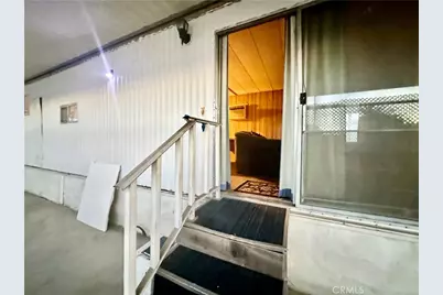 332 N Lyon Avenue #32, Hemet, CA 92543 - Photo 29