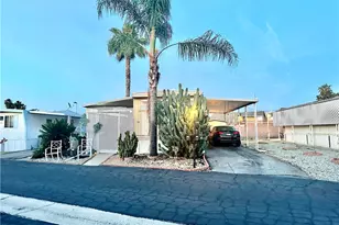 332 N Lyon Ave, Hemet, CA 92543 - Photo 1