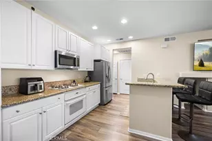30505 Canyon Hills, Lake Elsinore, CA 92532 - Photo 11