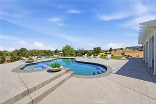 41110 Los Ranchos Cir, Temecula, CA 92592 - Photo 35