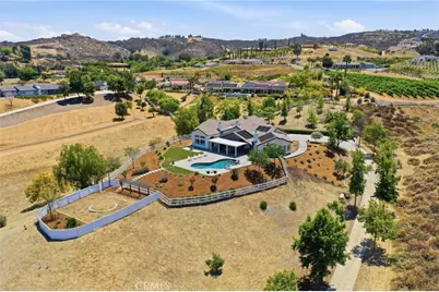 41110 Los Ranchos Cir, Temecula, CA 92592 - Photo 43