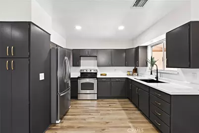 621 S Palm Avenue #E, Hemet, CA 92543 - Photo 15