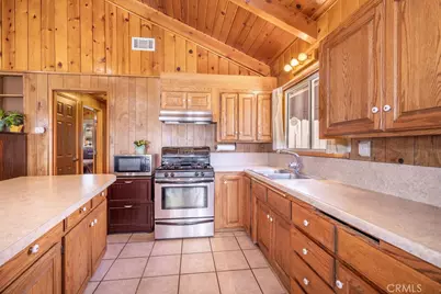 433 Catalina, Big Bear Lake, CA 92315 - Photo 11